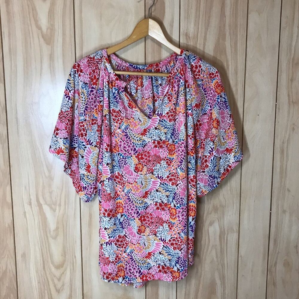 Floral Abstract V-Neck 3/4 Flutter Sleeve Lined Blouse M
